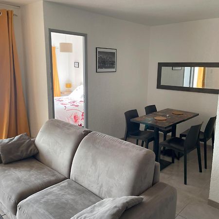 T2 Saint-Mandrier-Sur-Mer Exterior photo